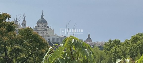 Apartamento de 2 dormitorios en Madrid, Spain No. 168356 31