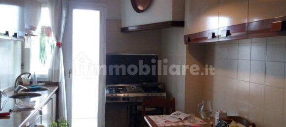 Квартира с 4 комнатами в Венеция, Италия № 111552 10