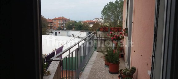 Квартира с 4 комнатами в Венеция, Италия № 111552 4