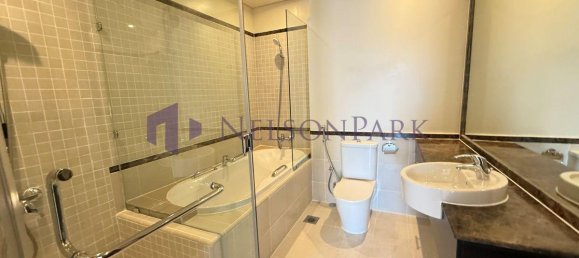 3 bedrooms Apartment in Doha, Qatar No. 1295 10