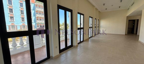 3 bedrooms Apartment in Doha, Qatar No. 1295 2