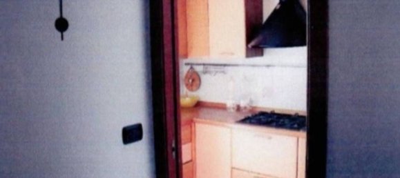 Apartamento de 3 divisões em Pomezia, Italy N.º 190814 3