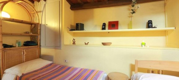 4 rooms Apartment in Florence, Italy No. 107777 5