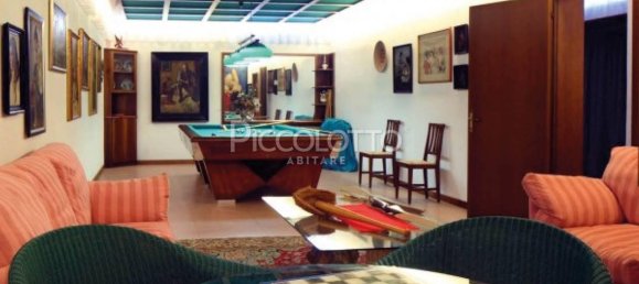 Вилла с 12 комнатами в Конельяно, Италия № 86683 32