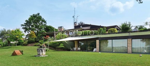 Вилла с 12 комнатами в Конельяно, Италия № 86683 10