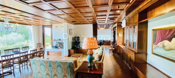 Вилла с 12 комнатами в Конельяно, Италия № 86683 17