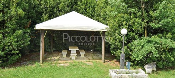 Вилла с 12 комнатами в Конельяно, Италия № 86683 45