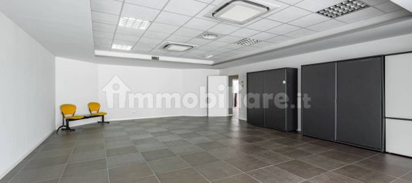 5 rooms Office in Trezzano sul Naviglio, Italy No. 13203 12
