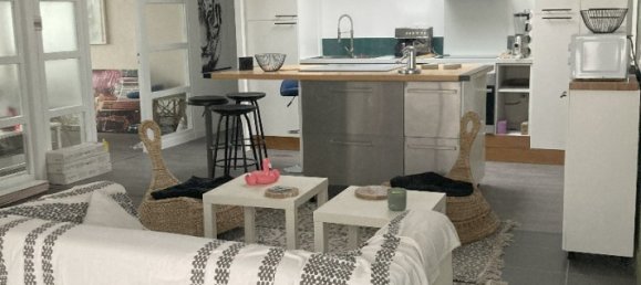 4 bedrooms House in Poitiers, France No. 299435 2