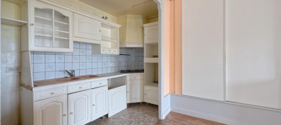 Apartamento de 3 dormitorios en Belley, France No. 330645 4