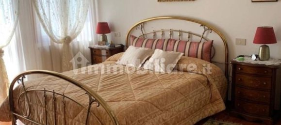 Дом с 4 комнатами в Венеция, Италия № 258660 6