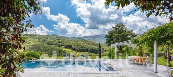 5 bedrooms Villa in Villa Minozzo, Italy No. 149174 13