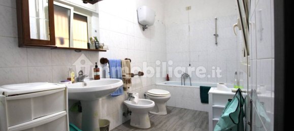 4 bedrooms Apartment in Rome, Italy No. 272624 36