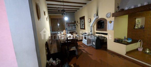 4 غرف نوم فيلا في Quarrata, Italy رقم 46003 7