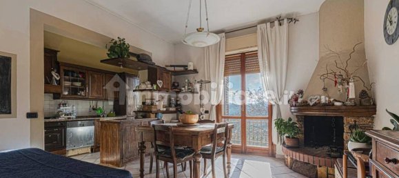 4 غرف نوم فيلا في Quarrata, Italy رقم 46003 3