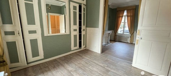 5 bedrooms House in Amiens, France No. 279885 2