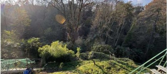 3 bedrooms House in Cossato, Italy No. 381119 5