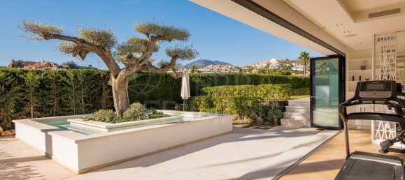 7 Schlafzimmer Villa in Marbella, Spain, Nr. 73724 8