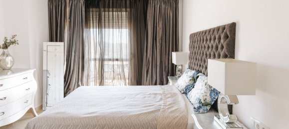 4 bedrooms Penthouse in Manilva, Spain No. 149925 3