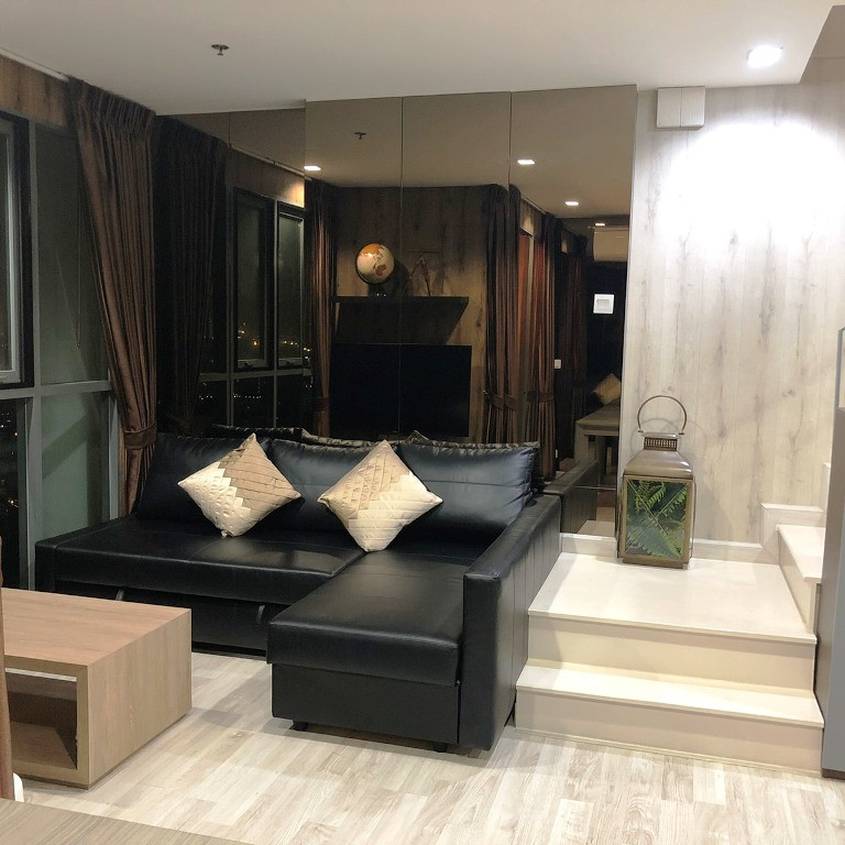 Кондоминиум  с 2 спальнями в Бангкок, Таиланд № 7229