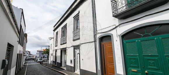 10 bedrooms House in Lagoa, Portugal No. 36060 2