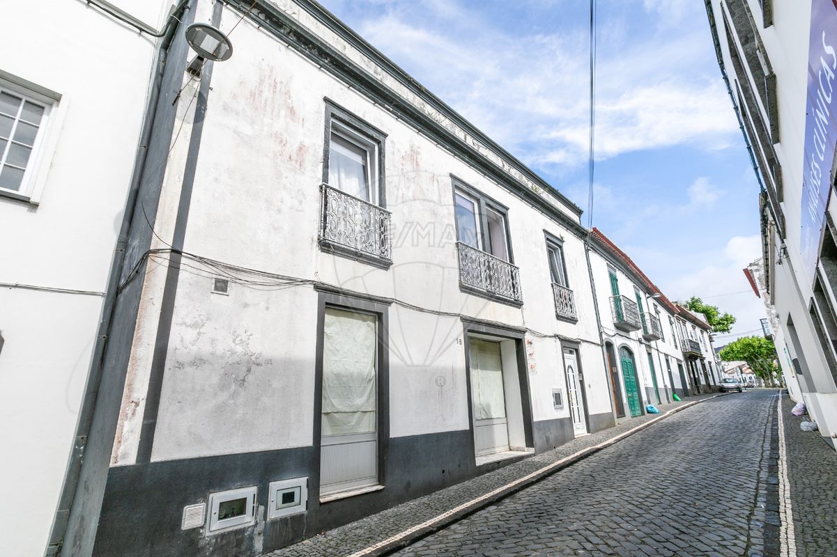 10 bedrooms House in Lagoa, Portugal No. 36060