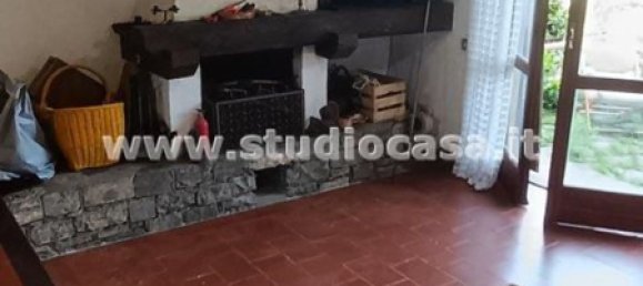 3 bedrooms House in Laveno-Mombello, Italy No. 361284 12