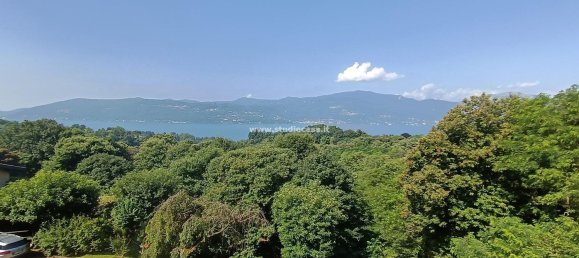 3 bedrooms House in Laveno-Mombello, Italy No. 361284 15