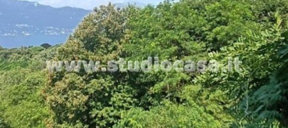 3 bedrooms House in Laveno-Mombello, Italy No. 361284 16