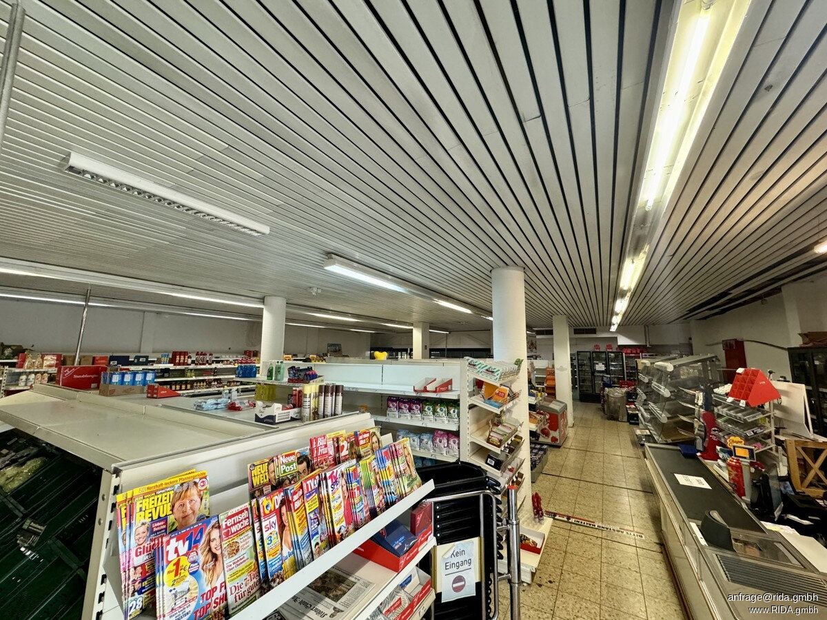 320m² Commercial property in Cologne, Germany No. 189035