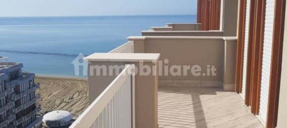 2 chambres Appartement à Nettuno, Italy No. 256102 6