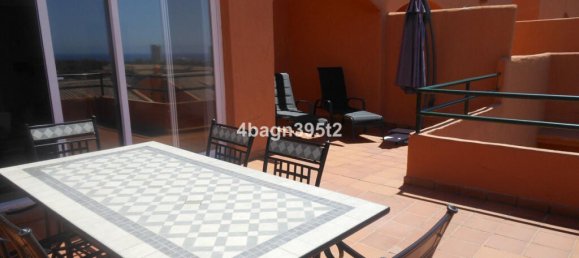 Dúplex de 2 dormitorios en Marbella, Spain No. 185339 4