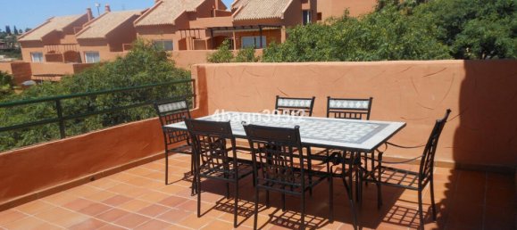 Dúplex de 2 dormitorios en Marbella, Spain No. 185339 2