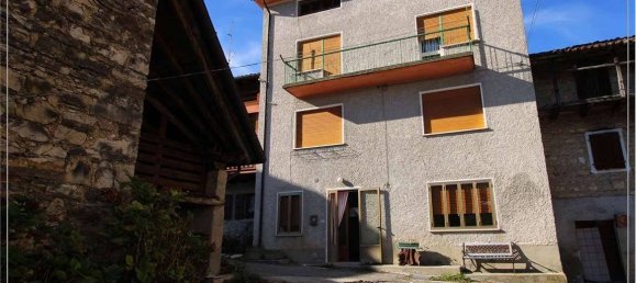 4 bedrooms Villa in Miane, Italy No. 115466 14