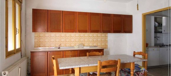 4 bedrooms Villa in Miane, Italy No. 115466 2