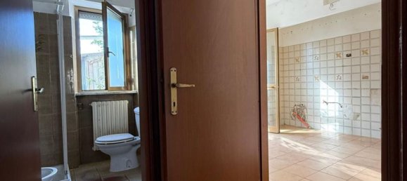 5 bedrooms House in Viareggio, Italy No. 379728 8