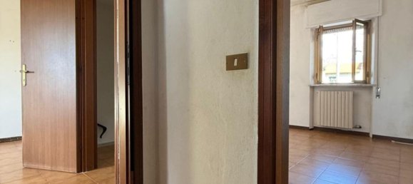 5 bedrooms House in Viareggio, Italy No. 379728 29