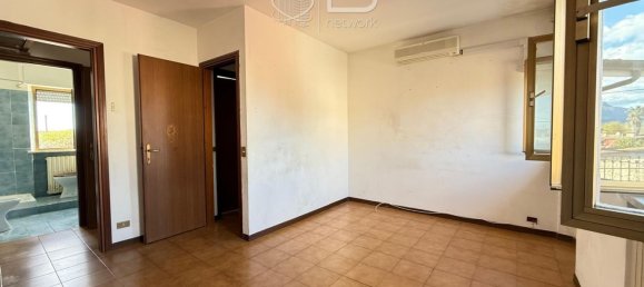 5 bedrooms House in Viareggio, Italy No. 379728 20