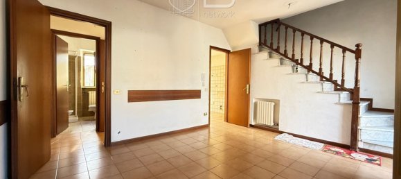 5 bedrooms House in Viareggio, Italy No. 379728 3