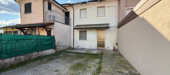 5 bedrooms House in Viareggio, Italy No. 379728 32