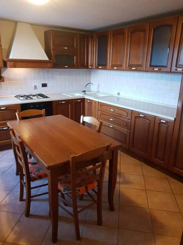 Дуплекс с 5 комнатами в Порденоне, Италия № 36790