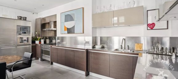 3 bedrooms Apartment in Paris, France No. 180783 17