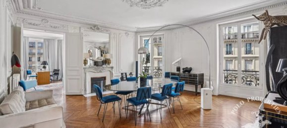 3 bedrooms Apartment in Paris, France No. 180783 7