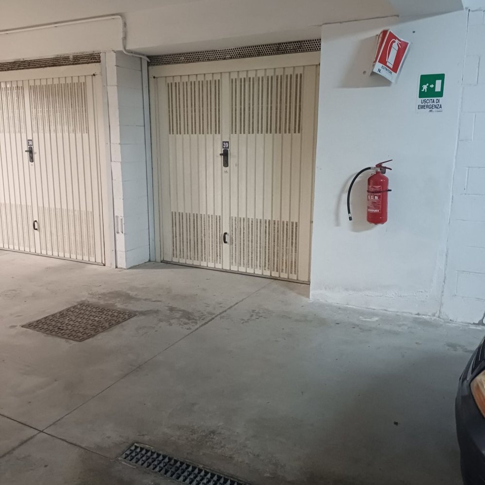  مرآب في Termoli, Italy 38متر مربع رقم 331839