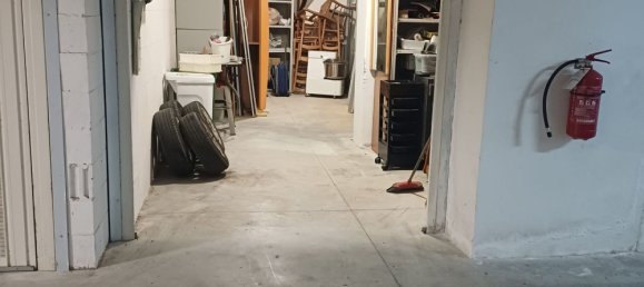  مرآب في Termoli, Italy 38متر مربع رقم 331839 2