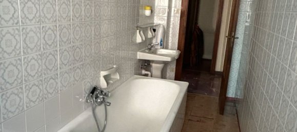 4 rooms Apartment in Savona, Italy No. 185380 31