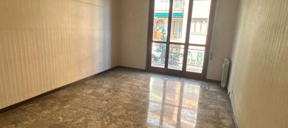 4 rooms Apartment in Savona, Italy No. 185380 4
