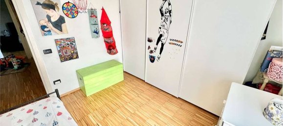 3 bedrooms Apartment in Imola, Italy No. 348820 5