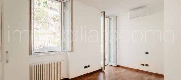 3 bedrooms Apartment in Carate Urio, Italy No. 259108 20