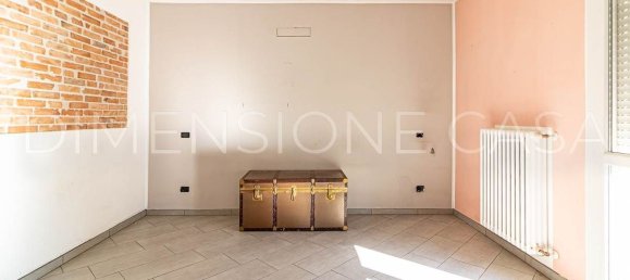 3غرفة شقة في San Prospero, Italy رقم 221298 9